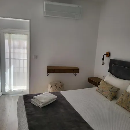 Appartement Henriqueta Maia Suits